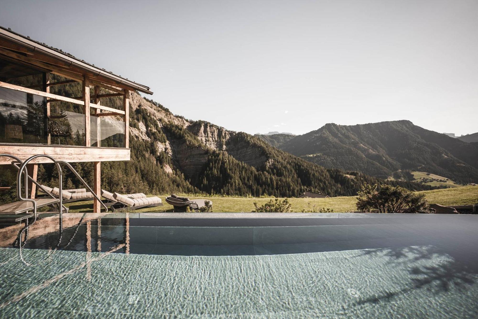 Luxury Chalet Vilaiet Ortisei Eksteriør billede